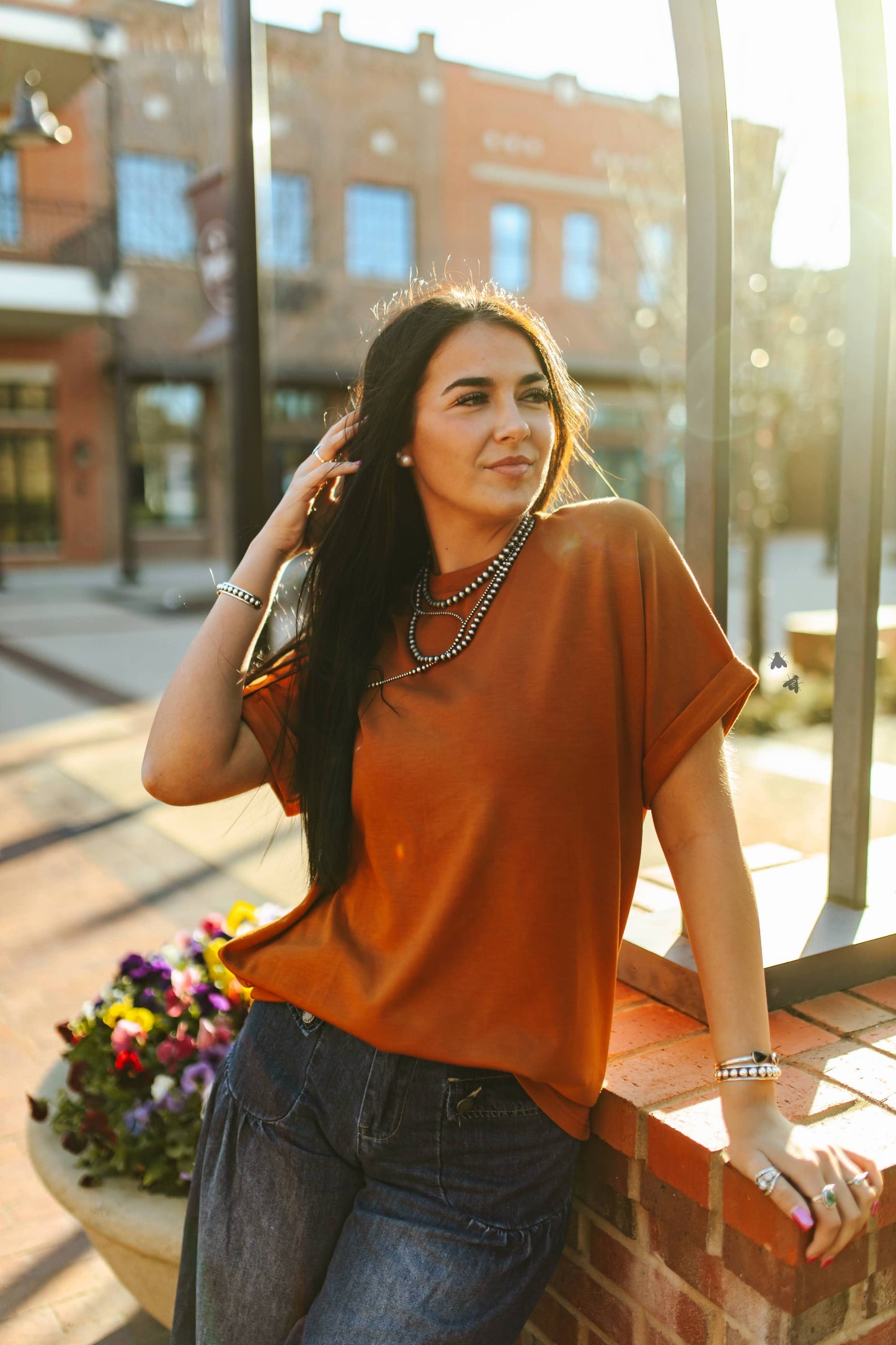The Cloud Mom Tee In Saddle