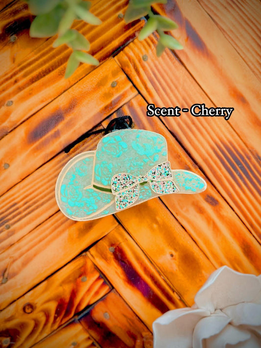 The Lace Hat Freshie