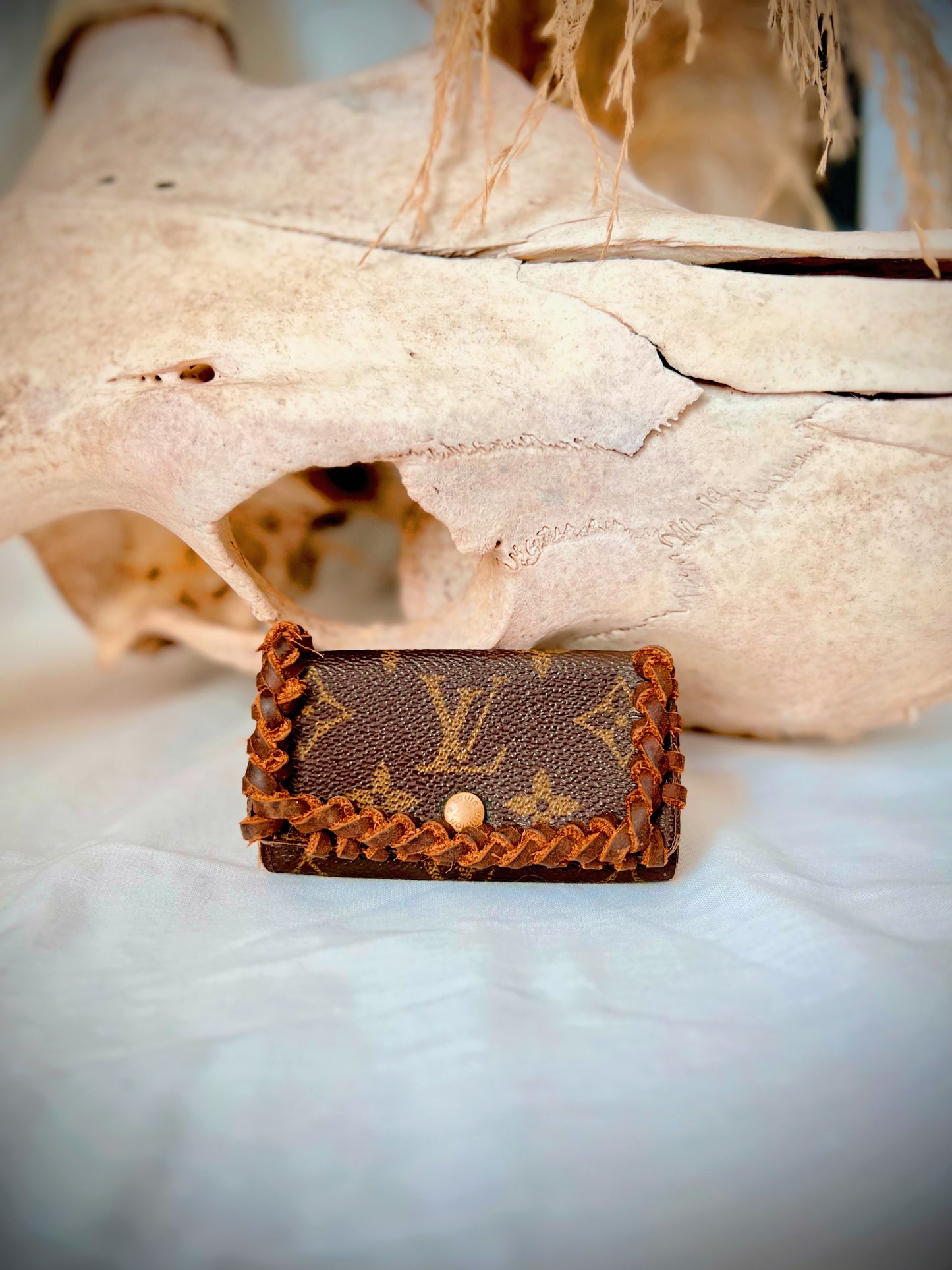 Revamped LV Key Case – Turquoise Alamo Boutique